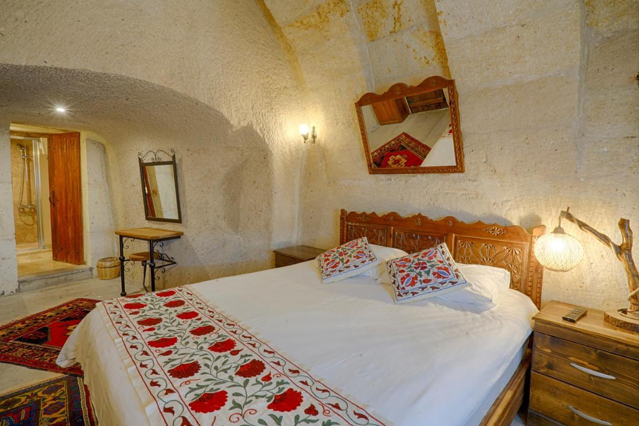 Tulip Cave Suites Göreme Exterior foto