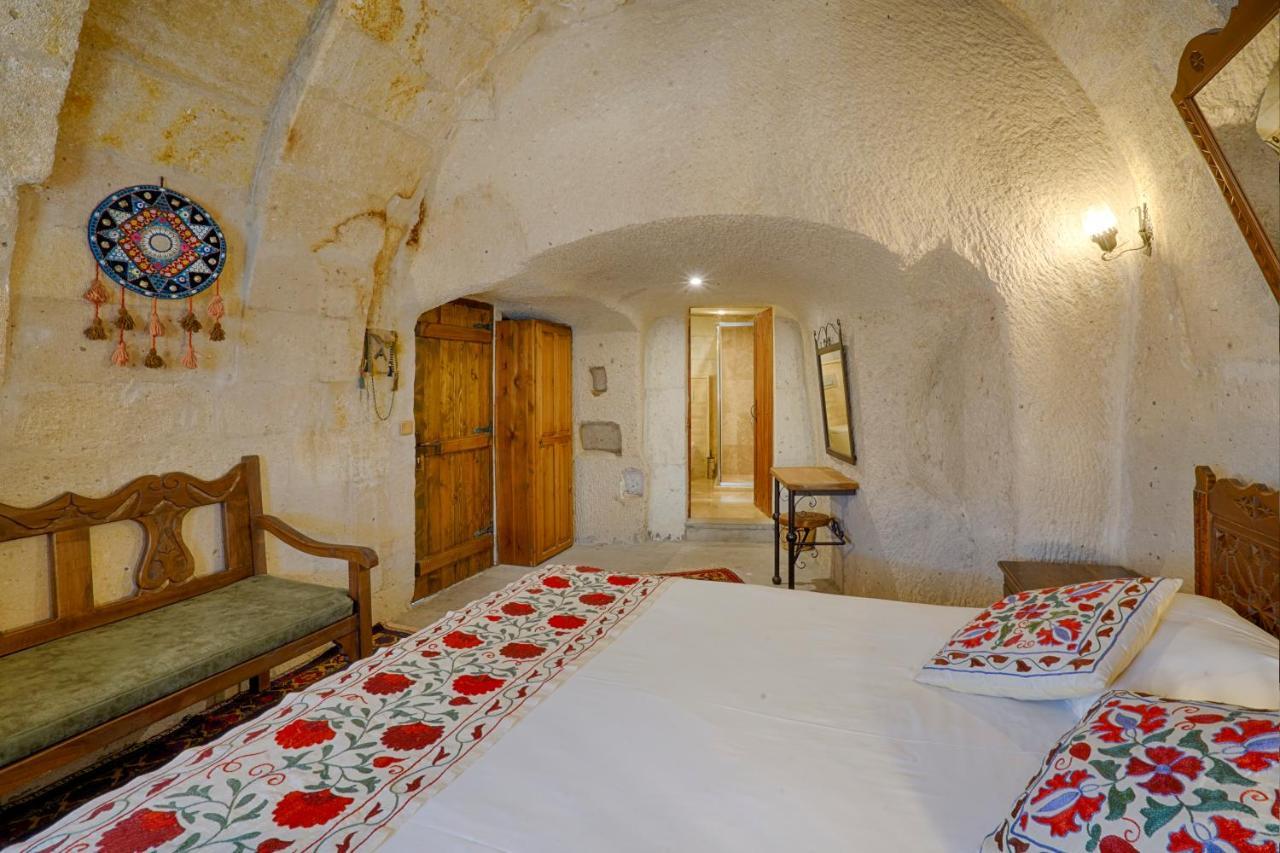 Tulip Cave Suites Göreme Exterior foto