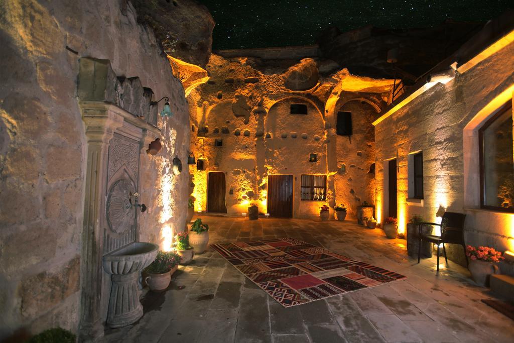 Tulip Cave Suites Göreme Exterior foto